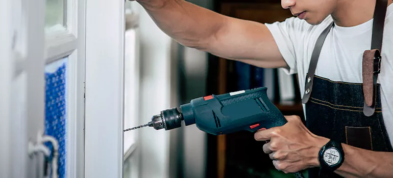 Residential Exterior Window Finishing in Ferry Pass, FL