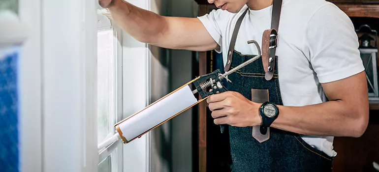 Window Caulking Contractor in Ferry Pass, FL