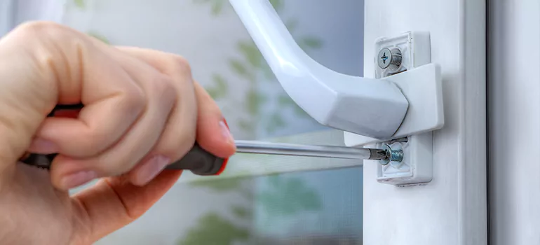 Window Crack Repair in Ferry Pass, FL