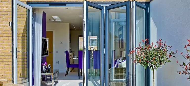 Commercial Door Glass Repair in Ferry Pass, FL